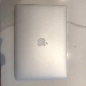13” MacBook Air